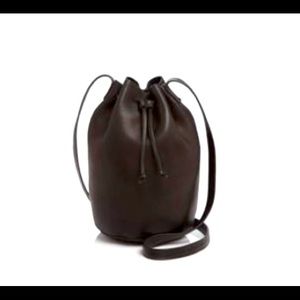 BAGGU leather drawstring bucket bag (black)